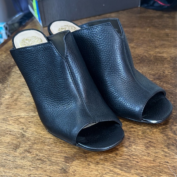 Vince Camuto Black peep toe Leather Heels - Picture 3 of 16